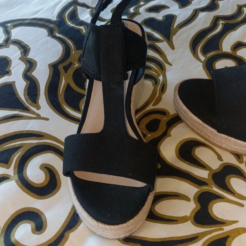 Moda Spana Kara Espadrilles
